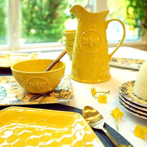 French Bees Embossed Honeycomb Pitcher 88 oz