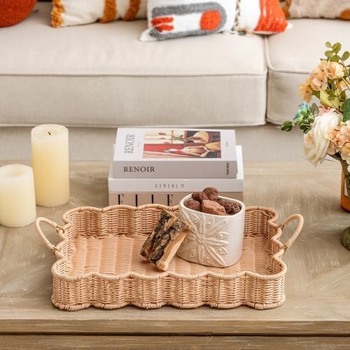 GRANNY SAYS Scalloped Wicker Serving Tray 15x11x2 Inches